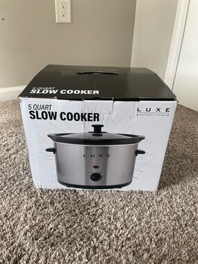 Luxe Stainless Steel and Black 5-Quart Slow Cooker